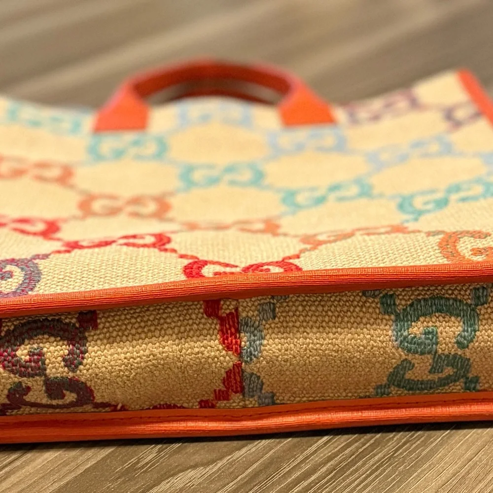 Authentic Gucci Multicolor Canvas Tote Bag - Picture 3 of 10